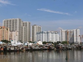 Image: Finance Ministry suggests taxing land and buildings separately