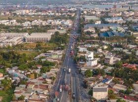 Image: HCMC proposes using own budget to build inter-port road