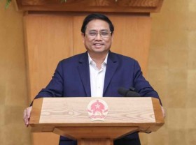 Image: PM asks SBV to lower loan interest rates
