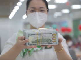 Image: Foreign ownership at local banks may rise to 49%