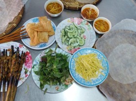 Image: ﻿A distinctive version of An Nhon-style spring rolls