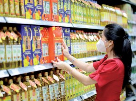 Image: HCMC seeks to stabilize goods prices to boost consumption