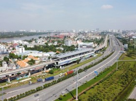 Image: HCMC updates first metro line’s construction plan