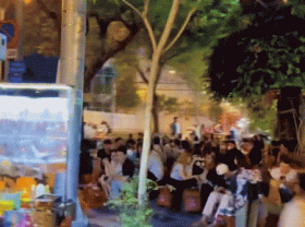 Image: When the wave of sidewalk coffee is on the throne again: Where are the areas that are crowded with young people in Ho Chi Minh City?