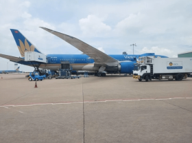 Image: Enterprises ask to remove the ceiling price of plane tickets, the Ministry of Finance said that the Ministry of Transport will decide this on their own