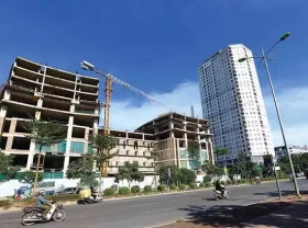 Image: Can the real estate market recover in the last 6 months of the year?