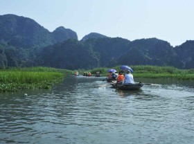 Image: Explore Van Long Lagoon – where the famous movie Kong: Skull Island was filmed in Ninh Binh