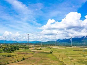 Image: Renewable energy projects complain about regulatory bottlenecks