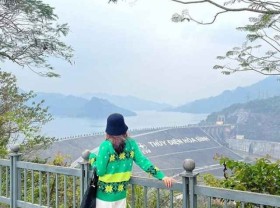 Image: Tourist places in Hoa Binh City check-in, relax very much