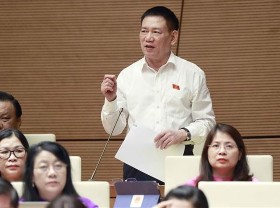 Image: Finance Ministry to draft VND23 trillion support package for workers