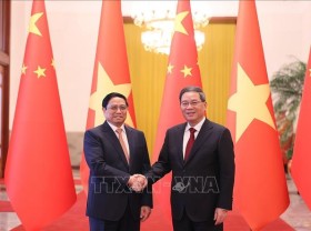 Image: Vietnam, China to strengthen ties for peace, stability