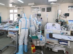 Image: Vietnam to treat Covid as common disease in late June