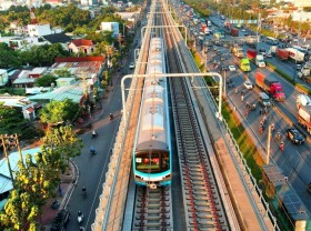 Image: 220km metro in Ho Chi Minh City: 100 or 12 years?