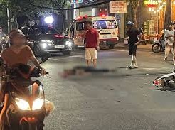 Image: Car-Motorcycle Collision in Gia Lai Claims Young Man's Life
