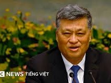 Image: China Expels Six Military Generals and a Politburo Member from Congress