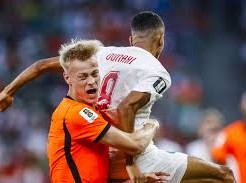 Image: Dutch Fans Outraged at Referee Wilton Sampaio in Morocco Match