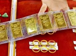 Image: Gold Prices Continue to Drop Significantly on June 24