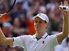 Image: Jannik Sinner Survives Five-Set Thriller at Wimbledon 2026