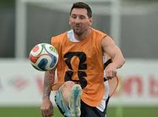 Image: Lionel Messi to Start on Bench for Argentina's Group Finale