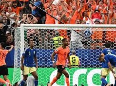 Image: Netherlands Dominates Sweden in World Cup Opener