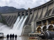 Image: Russia Constructs 242-Meter High Dam Using 24 Million Tons of Concrete