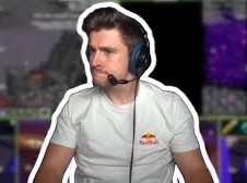 Image: Twitch Streamer Ludwig Ahgren Loses to Fan in Minecraft Speedrun