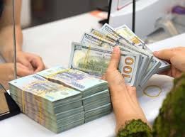 Image: USD Exchange Rate Rises Amid Global Economic Changes