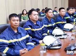 Image: Vietnamese Police Deploy to Assist Earthquake Relief in Venezuela