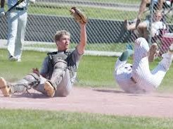 Image: Webster City Baseball Team Faces Narrow Defeats at Tournament