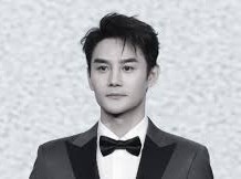 Image: Actor Vuong Khai Passes Away at 44 in His Home