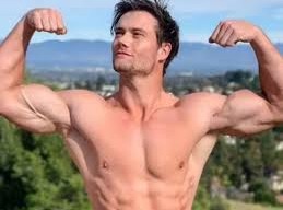 Image: American Fitness Influencer Connor Murphy Drowns in Thailand