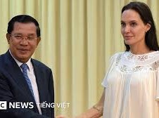 Image: Angelina Jolie Sparks Controversy Over Thailand-Cambodia Border Comments