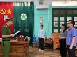 Image: Chairman of Ha Bac Fertilizer Company Arrested for Fraud