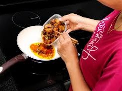 Image: Couple Diagnosed with Colon Cancer: Common Eating Habits Identified