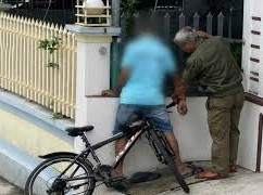 Image: Cyclist Found Dead Entangled in Metal Fence