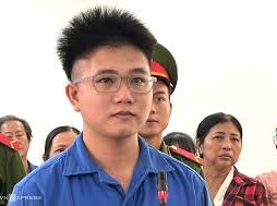 Image: Doctor Sentenced for Stealing from Gold Shops to Invest in Crypto