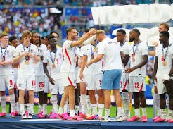 Image: England Players Honor Jason Steele with World Cup Medal