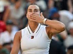 Image: Eugenie Bouchard Highlights Aryna Sabalenka's Unusual Behavior at Wimbledon