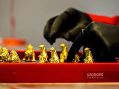Image: Experts Predict Unexpected Decline in Gold Prices Next Week