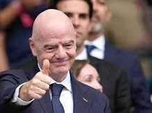 Image: FIFA President Sends Letter to Argentina After World Cup Final