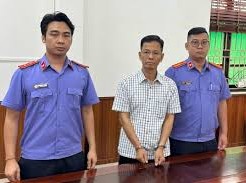 Image: Former Judge of Hanoi People's Court Arrested