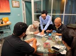 Image: Hanoi Issues Warning Against New Scam Targeting Pensioners