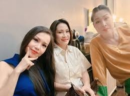 Image: Hong Dao Reunites with Special Friends After Missed Opportunity