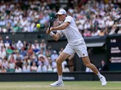 Image: Jannik Sinner Advances to Wimbledon 2026 Quarterfinals