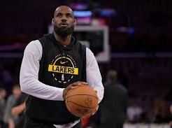 Image: LeBron James Joins 76ers, Surprising Fans on Coach's Birthday