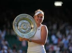 Image: Linda Noskova Wins Women's Singles at Wimbledon 2026