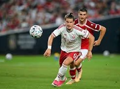 Image: Liverpool Edges Wrexham in Friendly Match