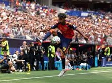Image: Mikel Merino's Late Goal Sends Spain to World Cup Semifinals