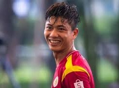 Image: Phan Van Duc Leaves Hanoi Police FC for New Opportunity