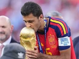 Image: Real Madrid Pursues Transfer of Manchester City's Rodri